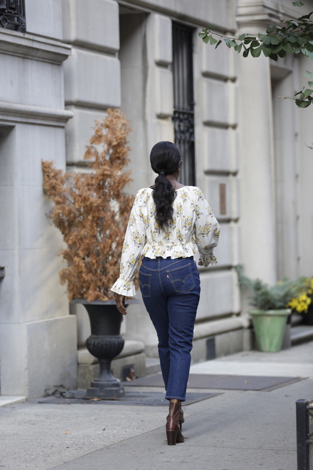 Best Fitting Jeans, Trending Jeans, Peasant Tops, Booties