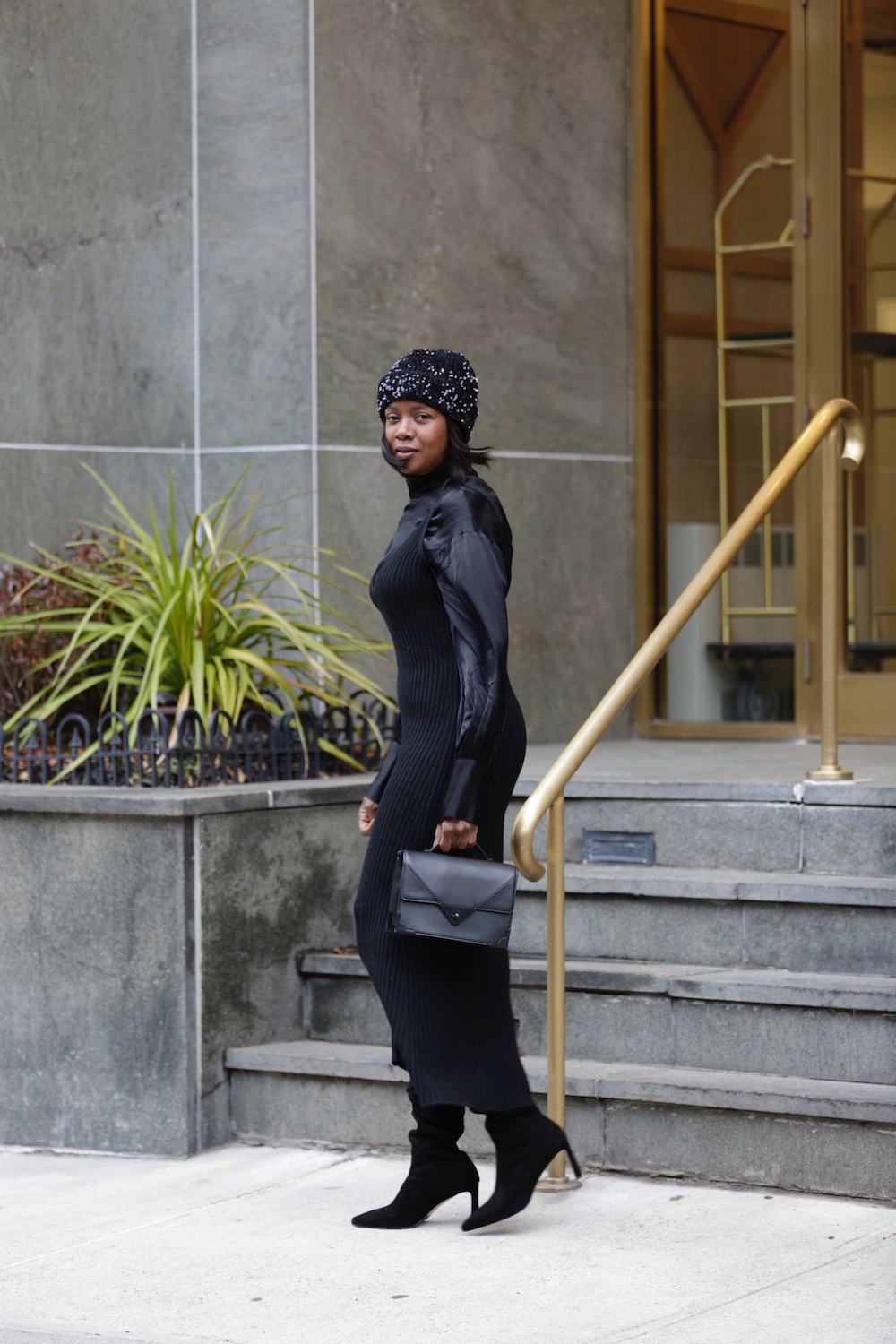 My Fave Looks: All Black Everything | Square Pearls