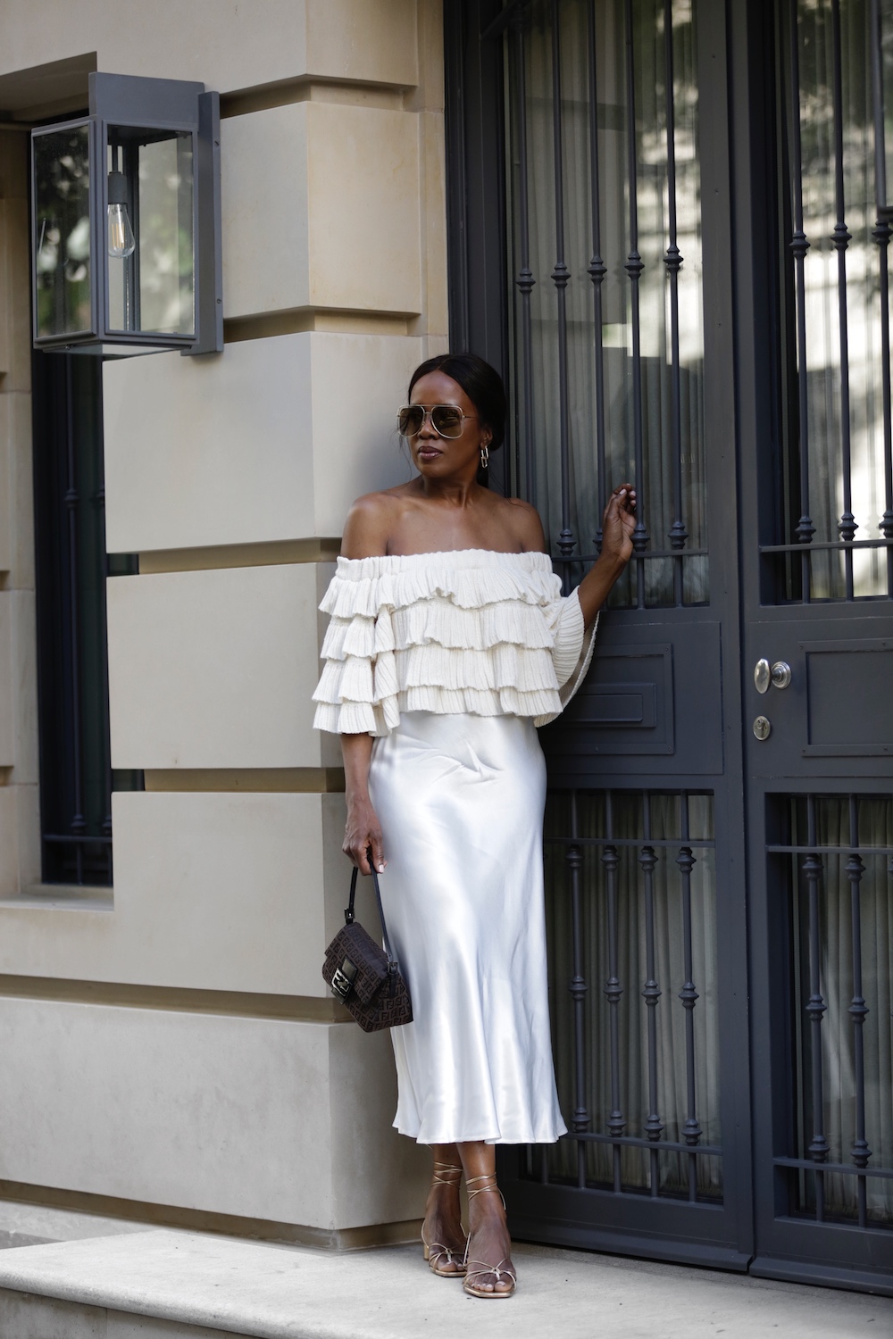 White and Neutral Outfits